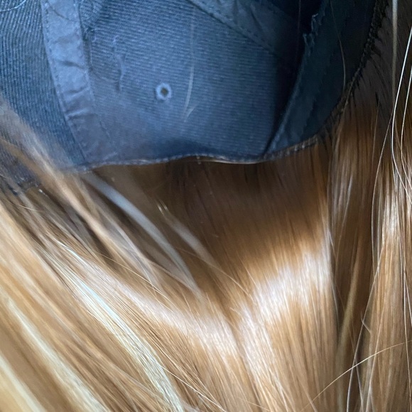 HAT WIG Black Ball Cap with 14” Mixed Blonde/Brown Wig Hair New - Picture 9 of 9